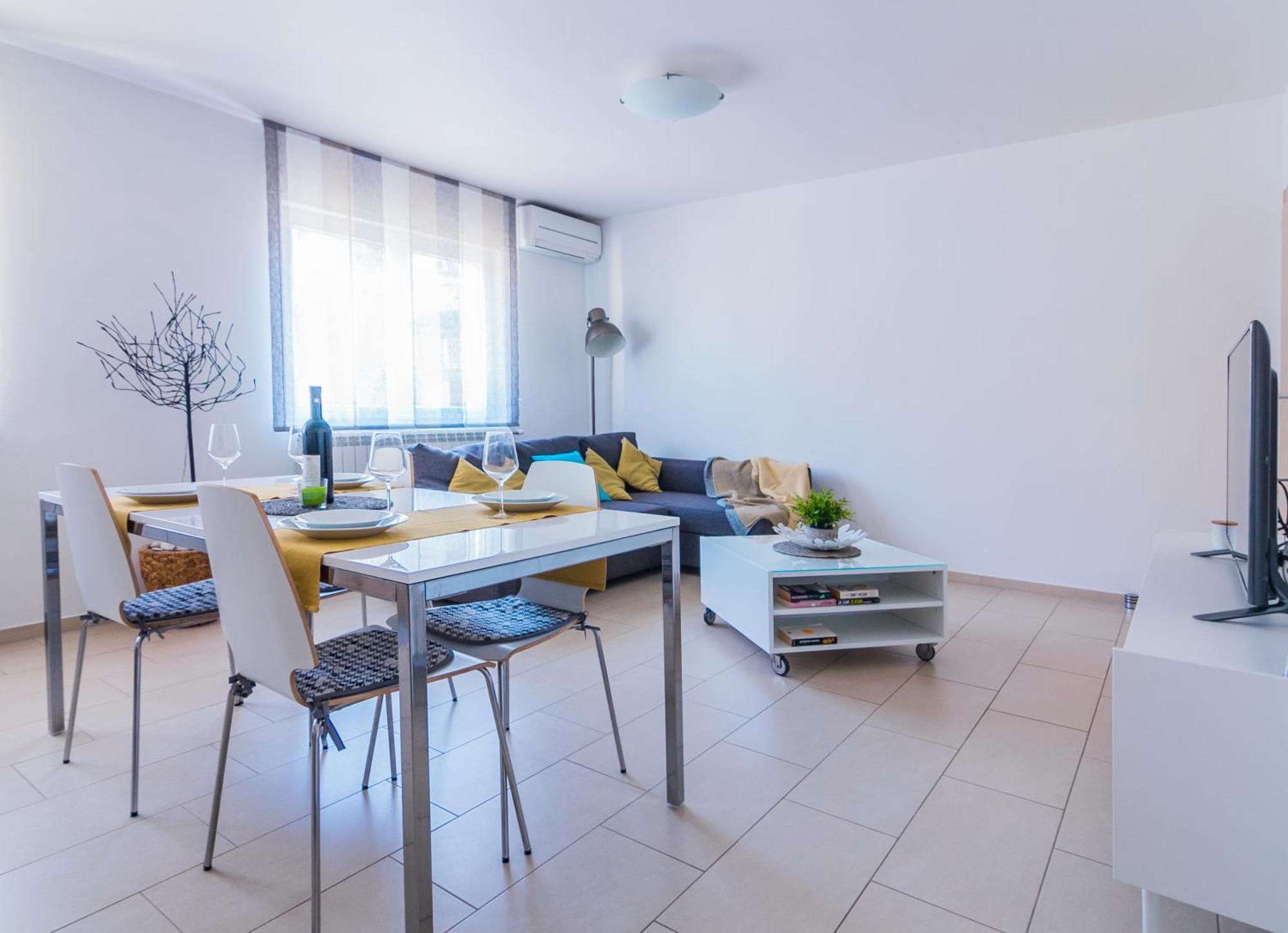 Apartments Nicole Pula Rum bild